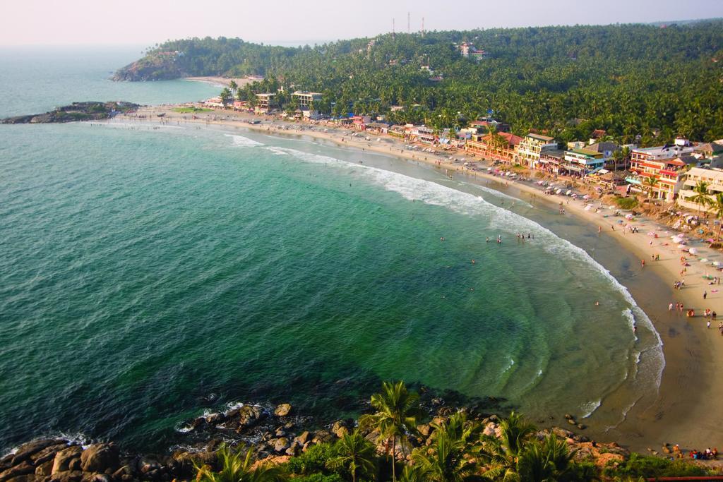 Abad Harmonia Ayurvedic Beach Resort Kovalam Dış mekan fotoğraf