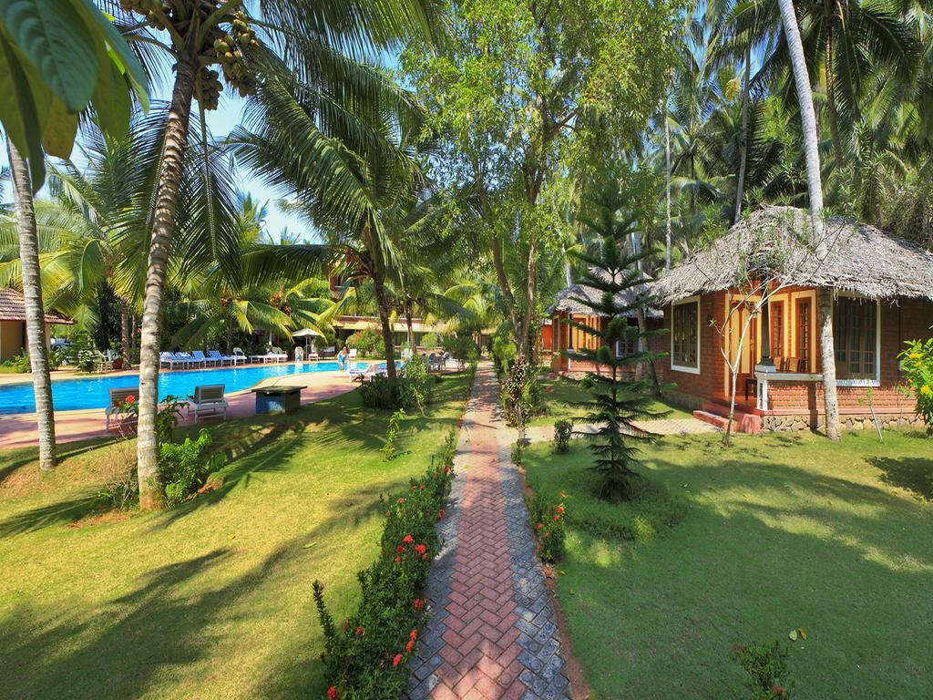 Abad Harmonia Ayurvedic Beach Resort Kovalam Dış mekan fotoğraf