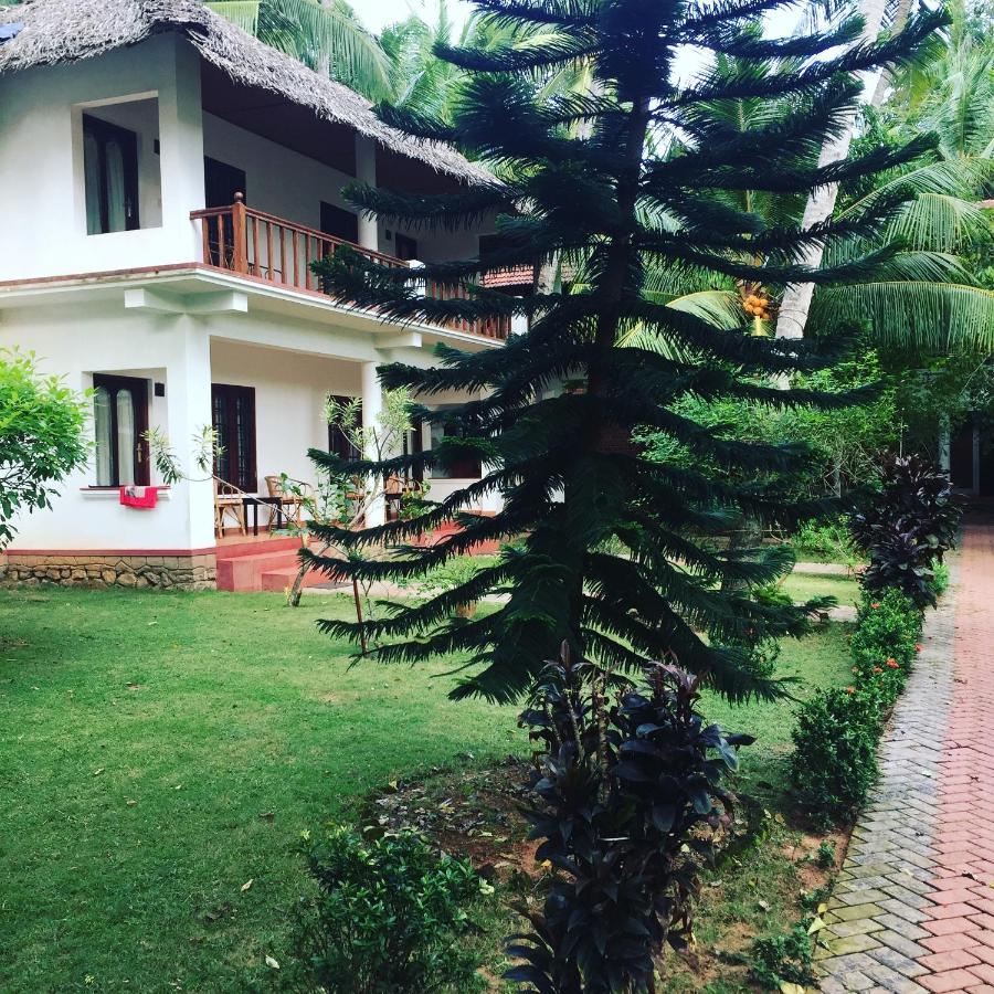 Abad Harmonia Ayurvedic Beach Resort Kovalam Dış mekan fotoğraf